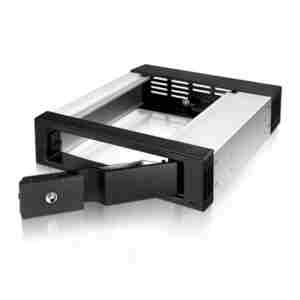 IcyBox IB-158SK-B mobilni hot-swap nosilec za 3,5 SATA disk