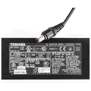Toshiba 15V 5A