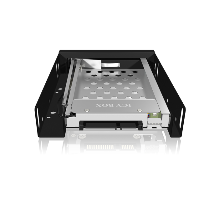 IcyBox IB-2216StS rack 3,5 ohišje za 2,5 SATA diske