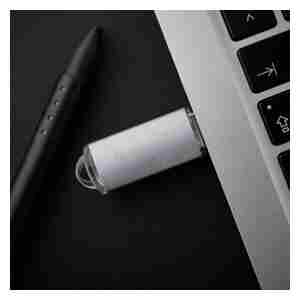 Intenso 128GB Jet Line USB 3.2 70MB/s spominski ključek - siv